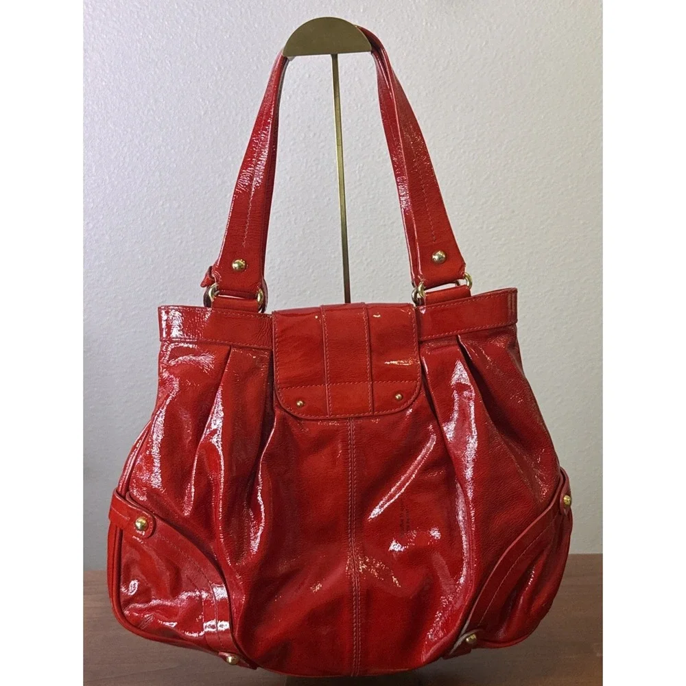 VTG Y2K Dooney & Bourke HP Hayden Panettiere Limited Edition Red Patent Leather